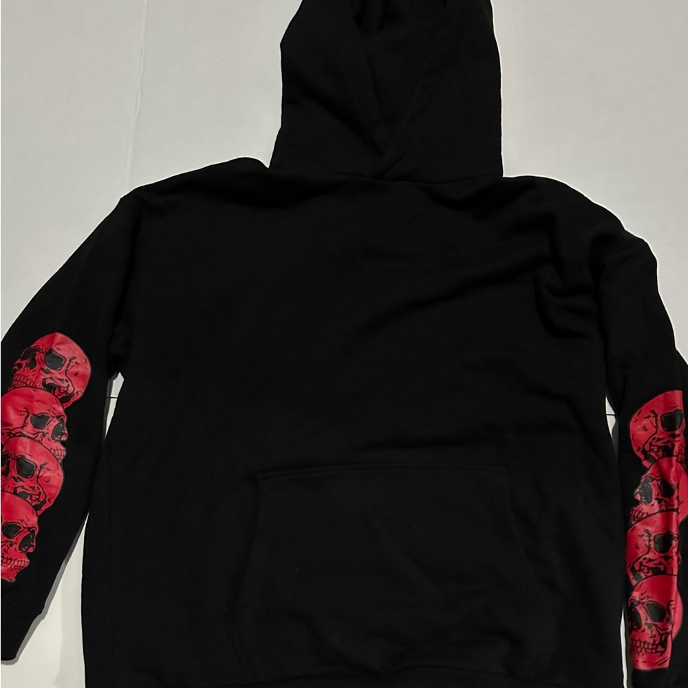 Black skull hoodie